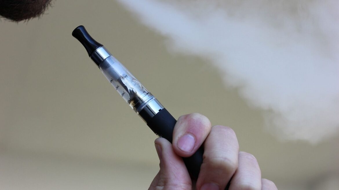 Elektroniczne urządzenia do wdychania dymu z nikotyną zostaną wycofane